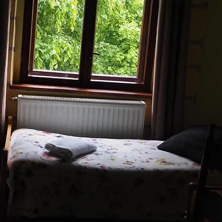Zacisze Trzech Gor- Klimatyczne I Restauracja Jedlina-Zdroj