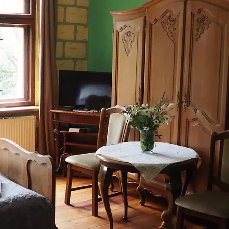 Zacisze Trzech Gor- Klimatyczne I Restauracja 팜스테이