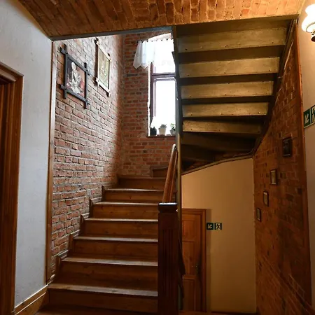 Zacisze Trzech Gor 耶德利纳-兹德鲁伊