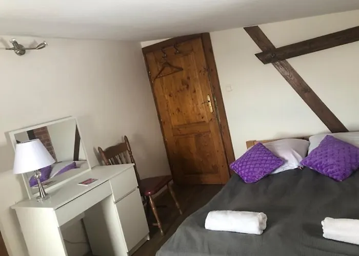 Zacisze Trzech Gor Farm stay *